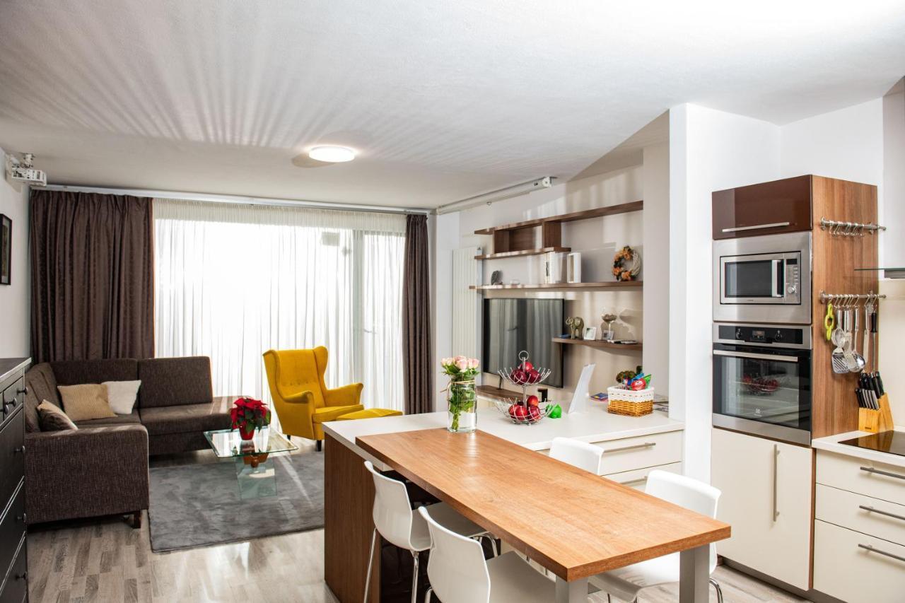 Forest Park Garden Apartment Bratislava Extérieur photo