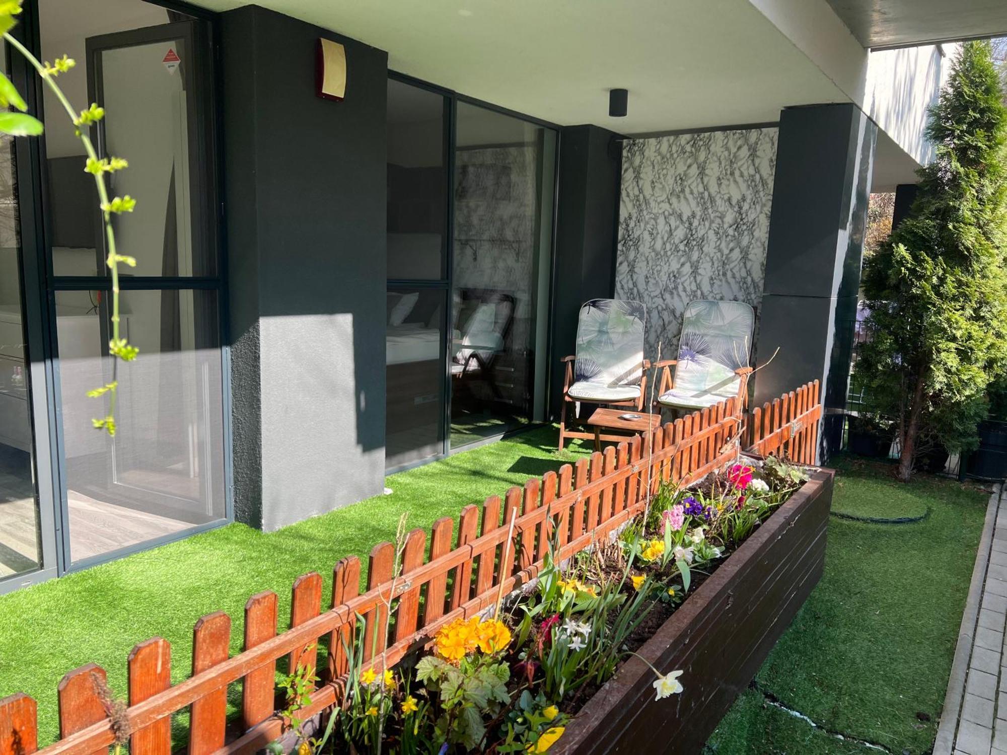 Forest Park Garden Apartment Bratislava Extérieur photo