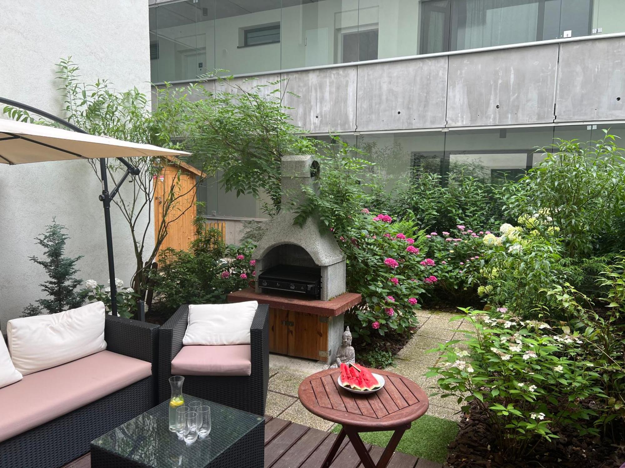 Forest Park Garden Apartment Bratislava Extérieur photo